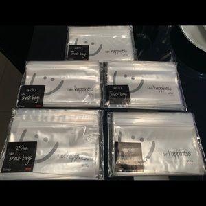 Peace love world snack bags. I am happiness 20c